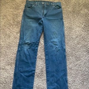 Two wrangler jeans